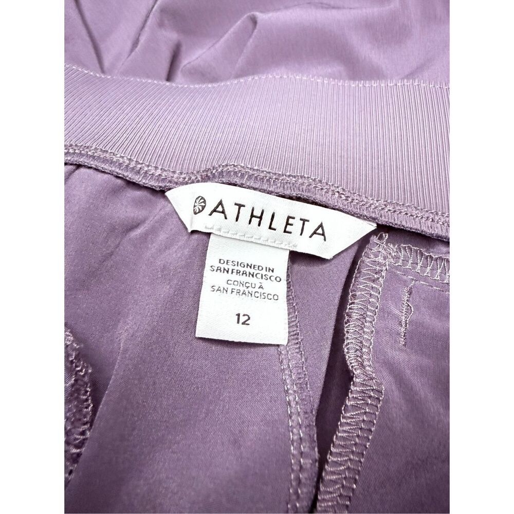 Athleta Brooklyn Bermuda Shorts Women’s 12 Activewear Tempest Violet Gorpcore - Picture 5 of 6